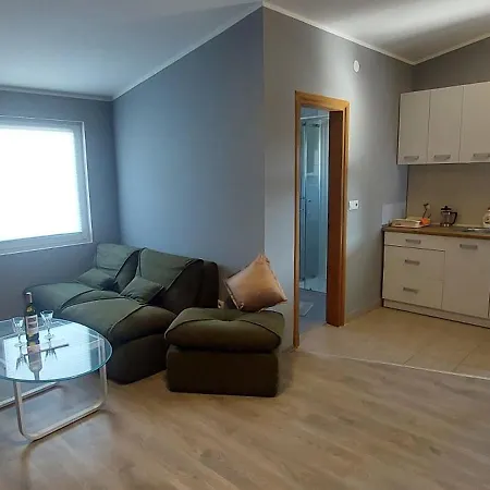 Apartament Well Bee Oase *